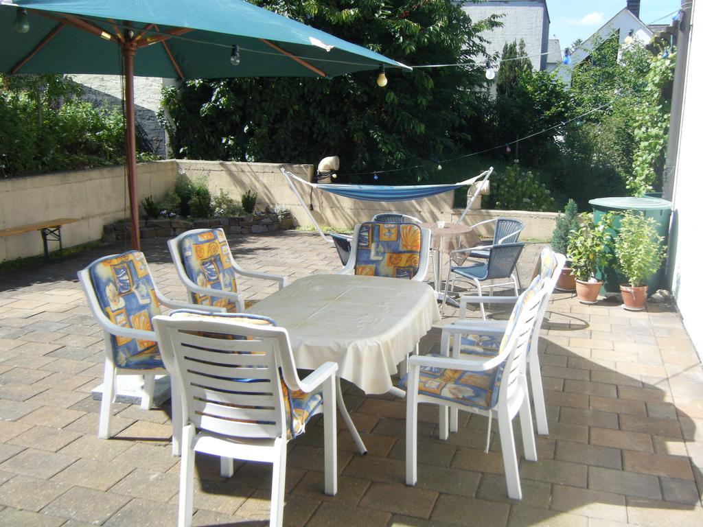 Hotel Ferienweingut Hensler Briedel Zimmer foto